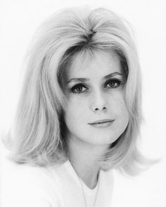 иллюстрация к разделу: ДЕНЕВ (Deneuve) (наст. фам. Дорлеак